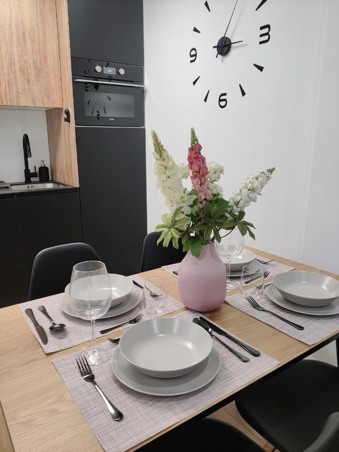 New Apartment Claret 卡迪瓦 外观 照片