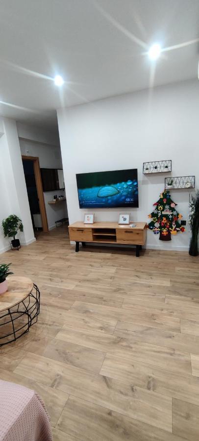 New Apartment Claret 卡迪瓦 外观 照片